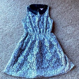 Floral lace black and white dress Peter Pan collar